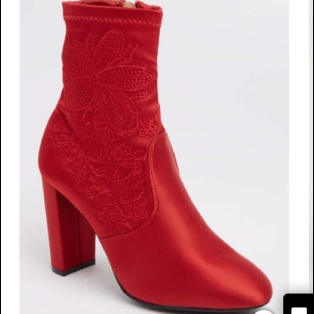 ❤️Red booties🔥
